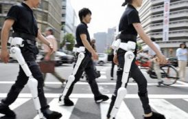 پوشش رباتیک؛ کمک به راه رفتن افراد معلول