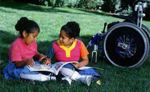 برگزاری اردوی یک روزه ویژه‌ی کودکان معلول