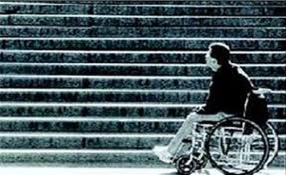 کلیشههای رایج درباره معلولان را بشکنیم