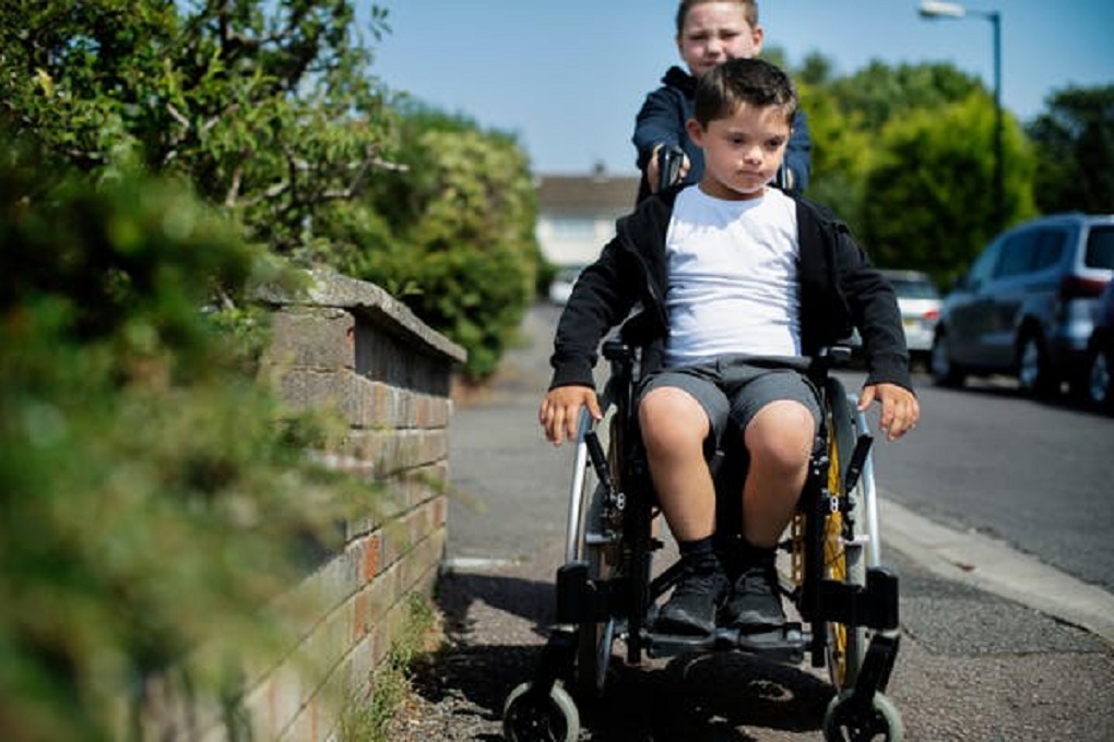 چرا مدارس برای بررسی سوءاستفاده از افراد دارای معلولیت نیاز زیادی به کمیسیون سلطنتی دارند