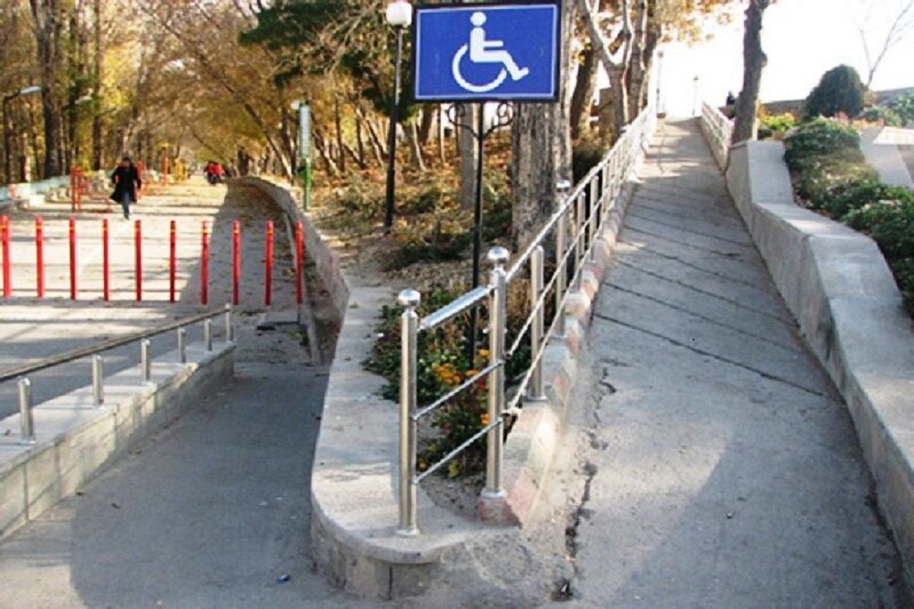 ۱۳ مسیر در شهر آستارا برای تردد معلولان مناسب‌سازی می‌شود