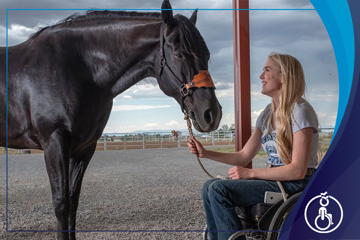 برنامه درمانی  اسب سواری تورنتو  افراد معلول و اسبها را به هم نزدیک تر می‌کند